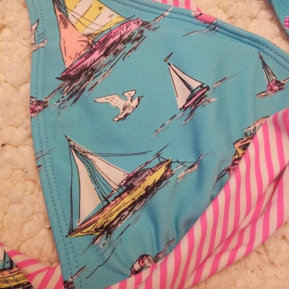 2 Juniors Bikini Tops Sz M Candies and Xhileration - Picture 3 of 7